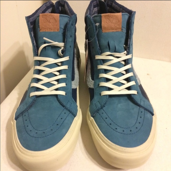 Vans Other - Worn twice! Like new! Vans Sk8-Hi Zip size 9.5